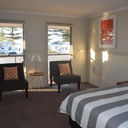 Nrma Port Macquarie Breakwall Holiday Park Exterior photo